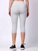 Floret Women Mid-Rise Regular Fit Capris