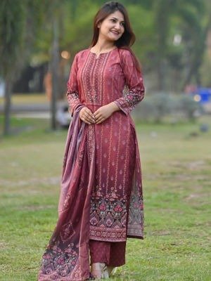 Libas Printed Maroon Kurta and Pant with Dupatta (Set of 3)